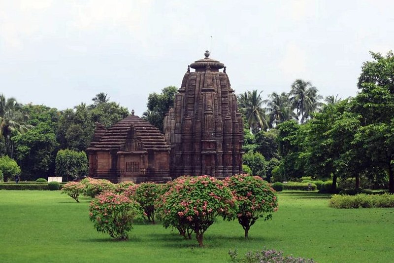 Rajarani Temple: History, Location, Timings & Travel Guide