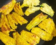 Kakharu Phula Bhaja (Pumpkin Flower Fry) Recipe