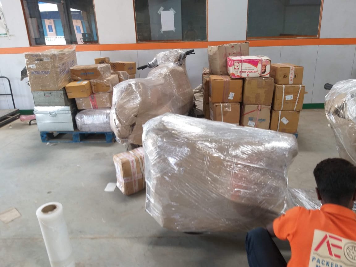 Packers and Movers in Bhubaneswar safely packing household goods